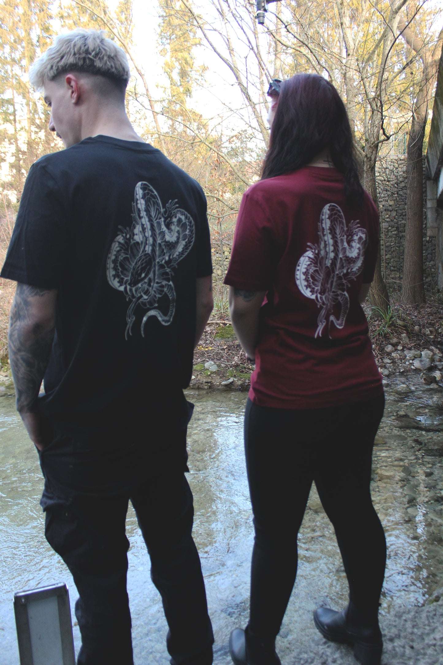 T-shirt HEBI Bordeaux by Flonizuka