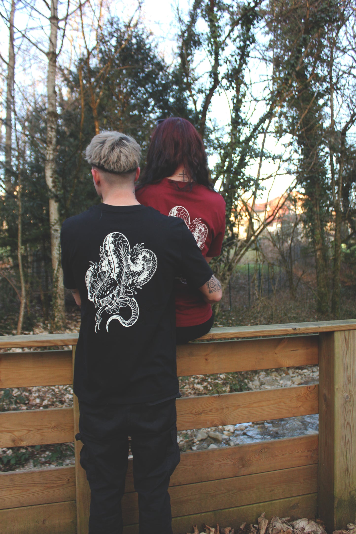 T-shirt HEBI Noir by Flonizuka